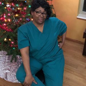 Meet your Posher, Sheron